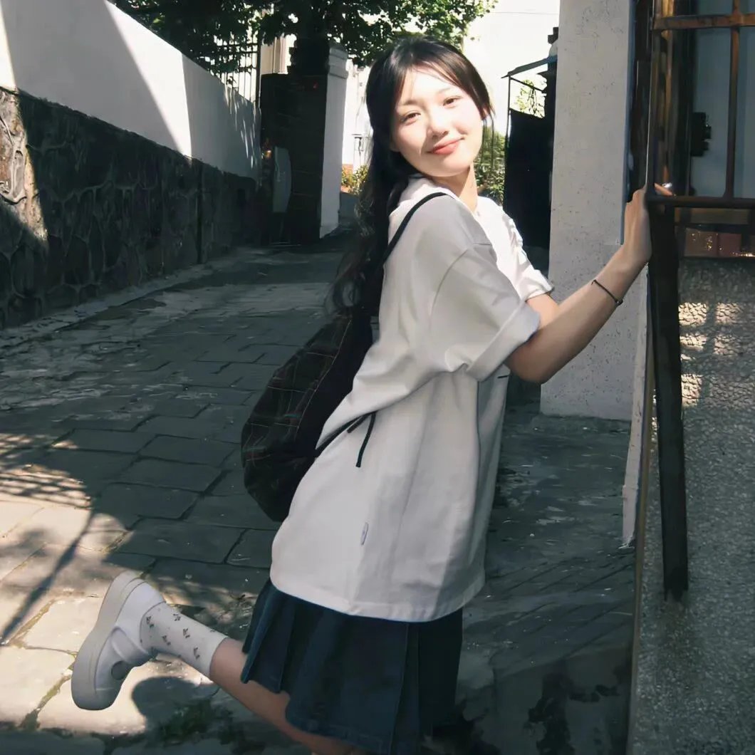 特维和他的七个女儿